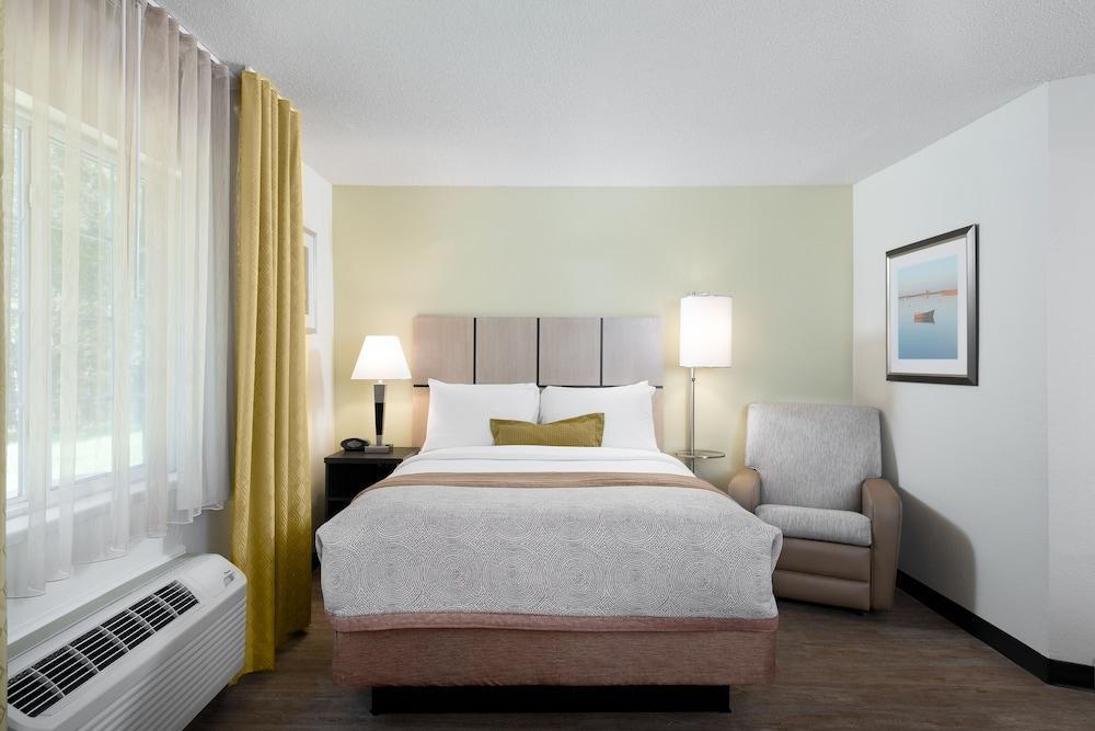 Candlewood Suites - Charlotte - Arrowood By Ihg Exterior photo