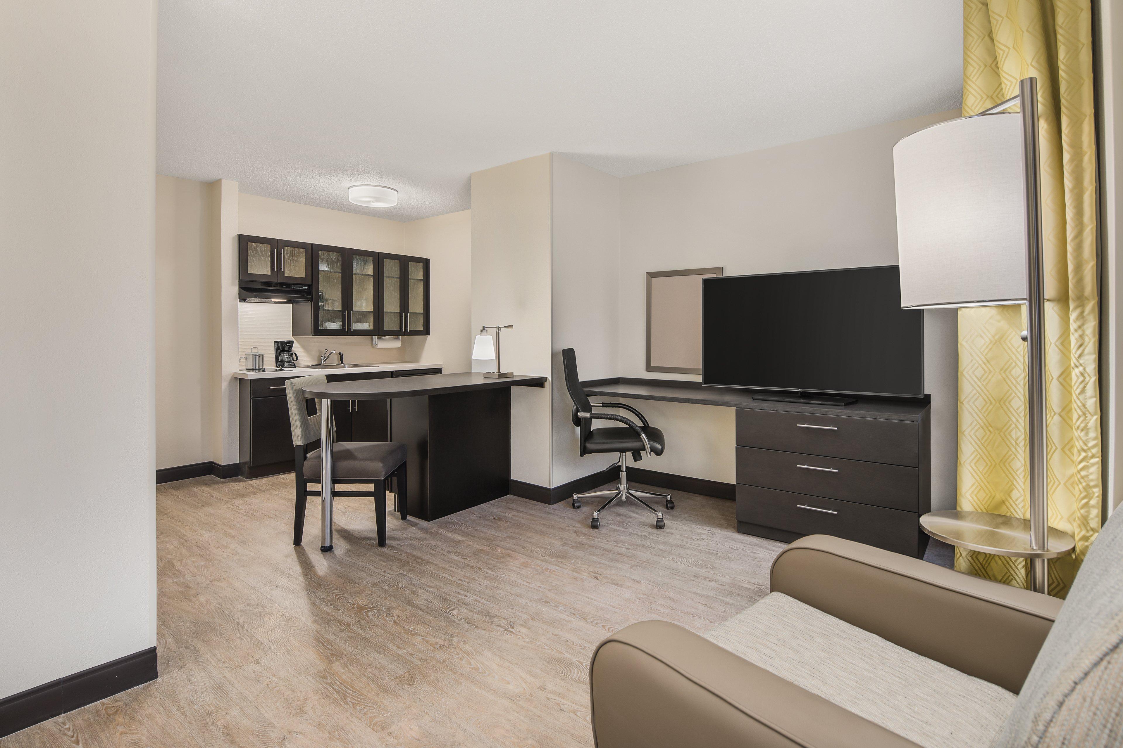 Candlewood Suites - Charlotte - Arrowood By Ihg Exterior photo