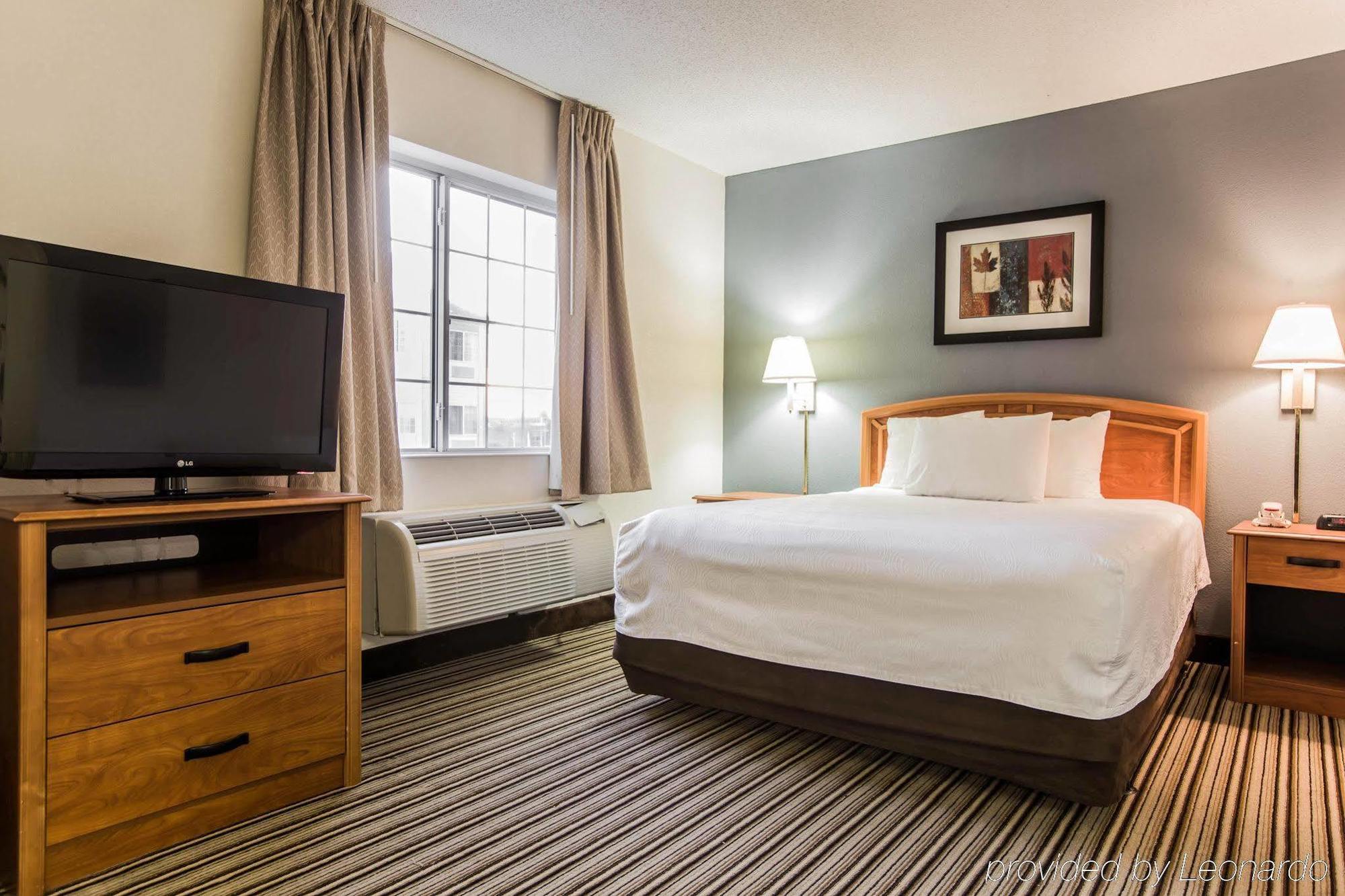 Candlewood Suites - Charlotte - Arrowood By Ihg Exterior photo